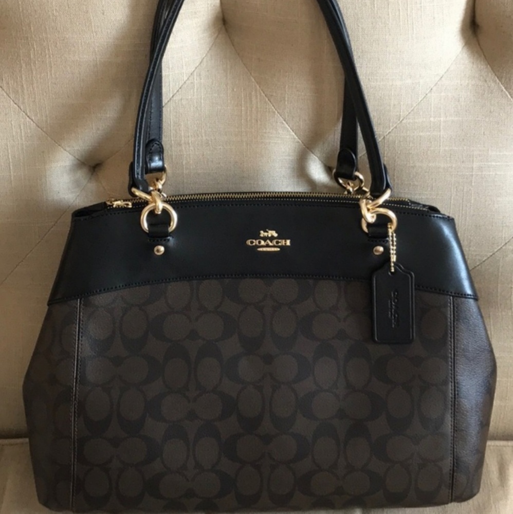Coach Brooke Carryall F25396